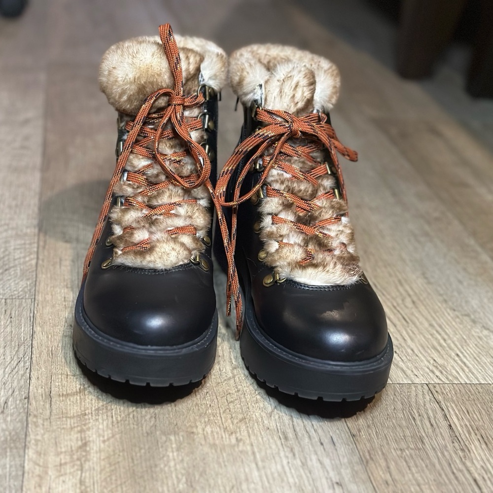 American Eagle Outfitters Tan Faux Fur Boots